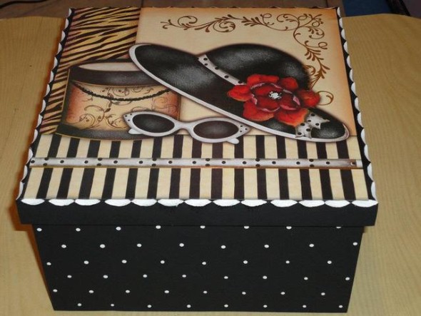 Caixas em MDF decoradas para o Dia das M u00e3es Armario Planejado Banheiro ~ Caixas em MDF decoradas para o Dia das M u00e3es