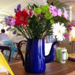 Transforme bules antigos em vasos charmosos 009