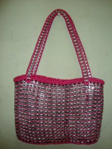 Bolsa com lacre de latinha 05