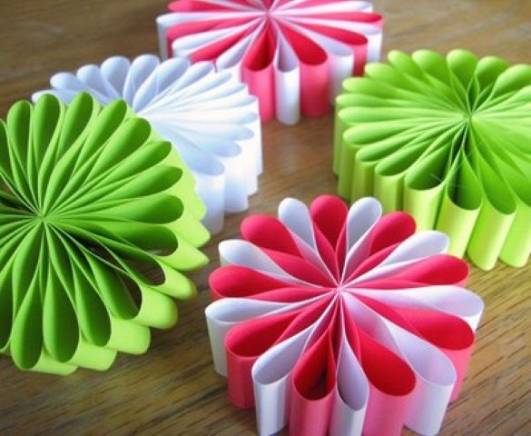 Como fazer flor de papel para decoração 03