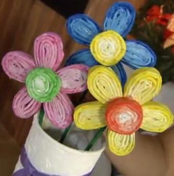 Flores artesanais de quilling 002
