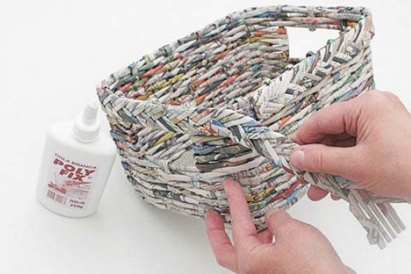Jornais antigos – Como reciclar com artesanato 003